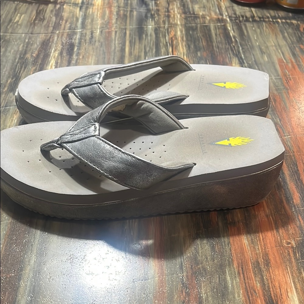 Volatile Silver Sandals - Picture 2 of 5